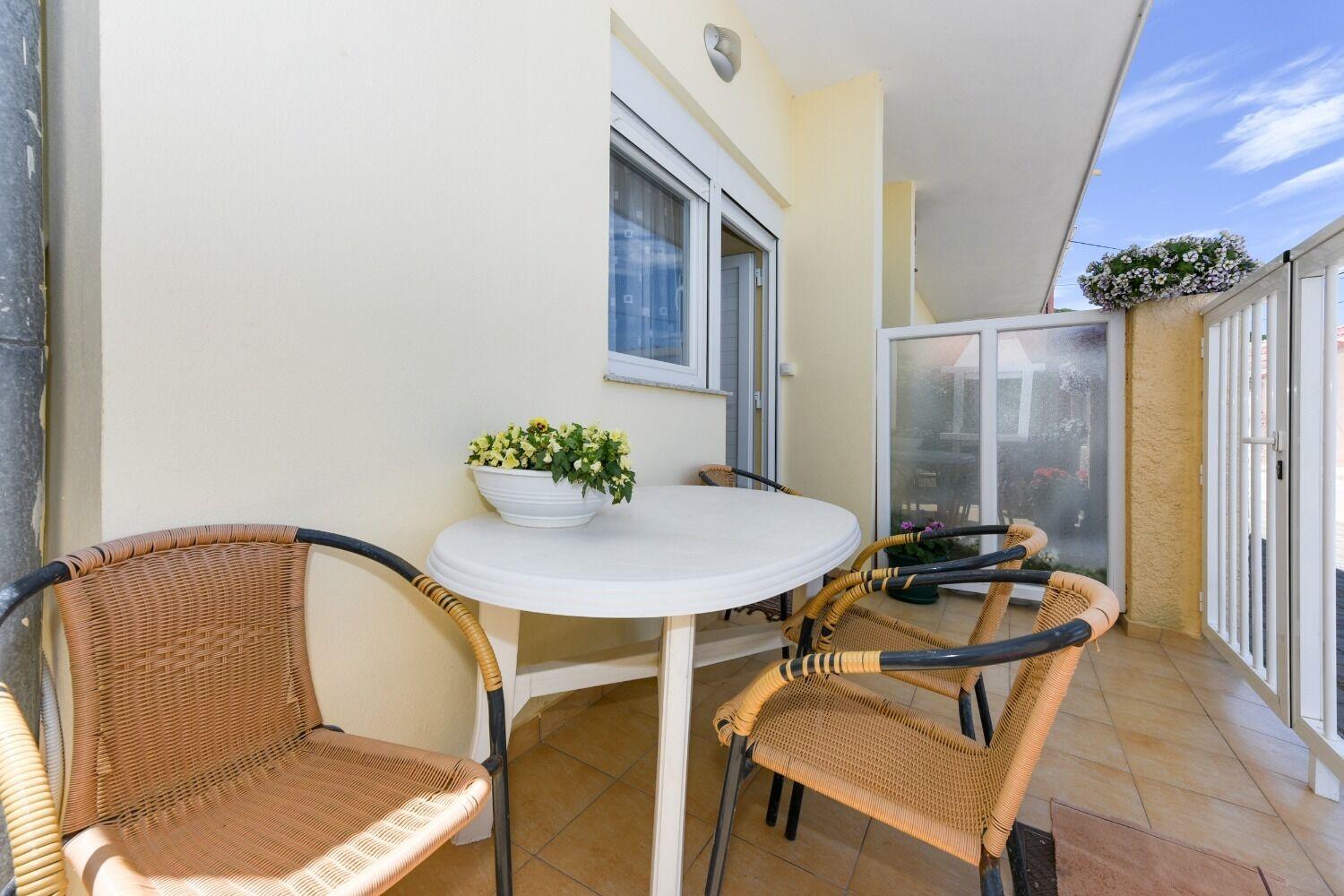Apartments Kolt - 15M From Sea Kali Bagian luar foto